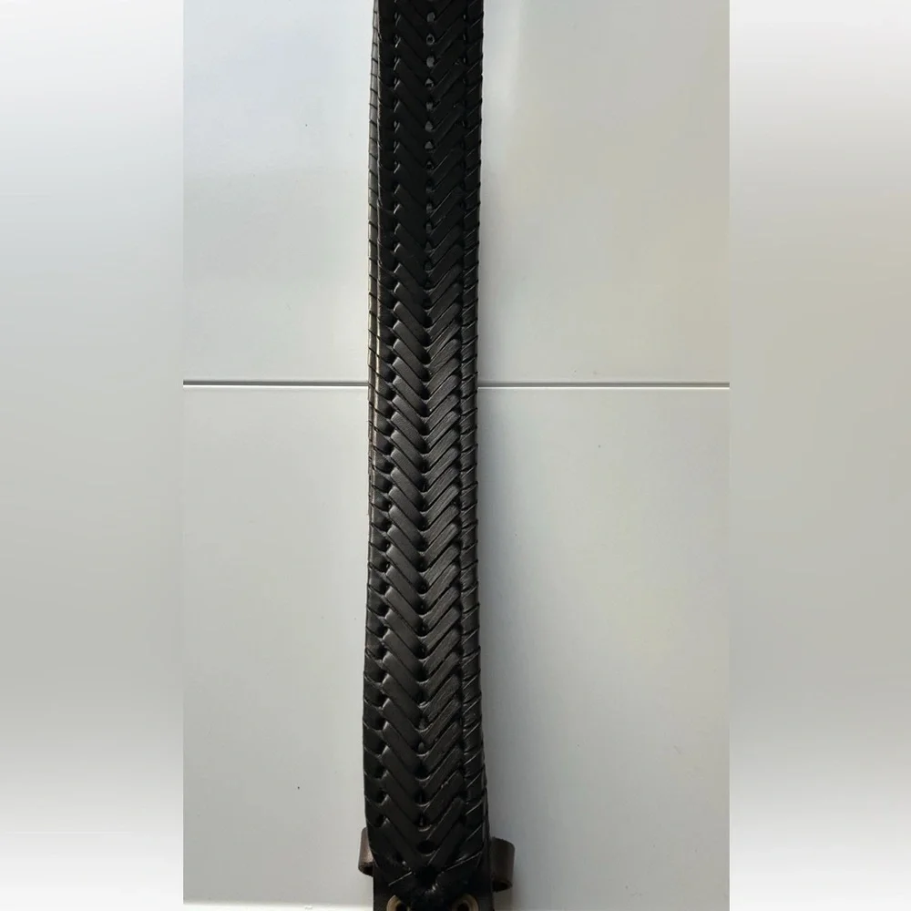 Banana Republic Men Small Dark Brown Woven Leather Belt Brass Buckle Casual